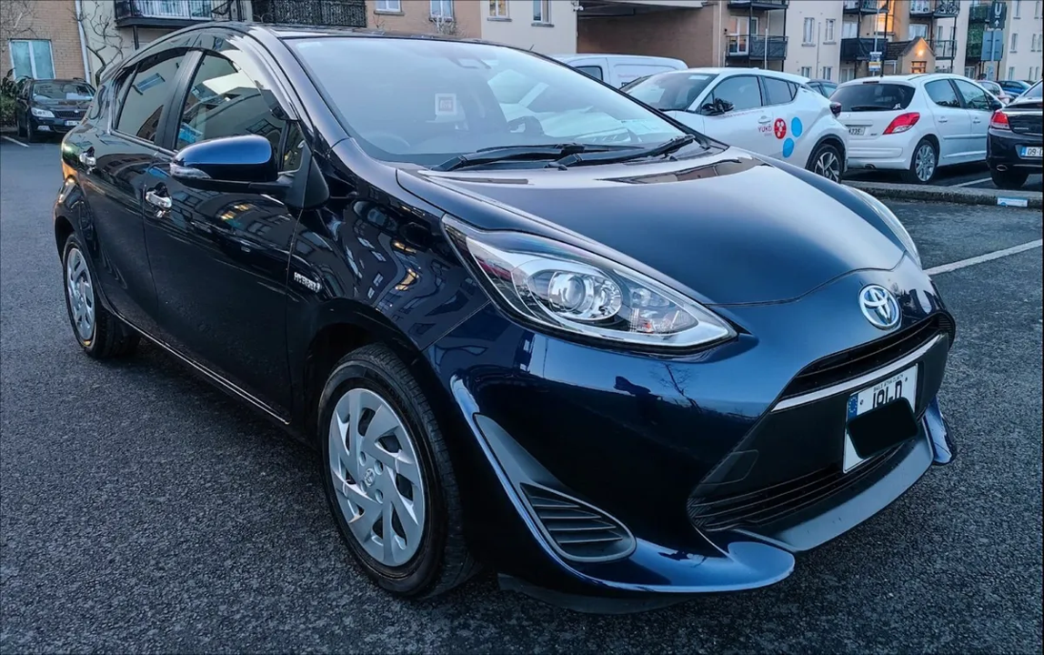 Used Toyota Aqua 2018 in Dublin