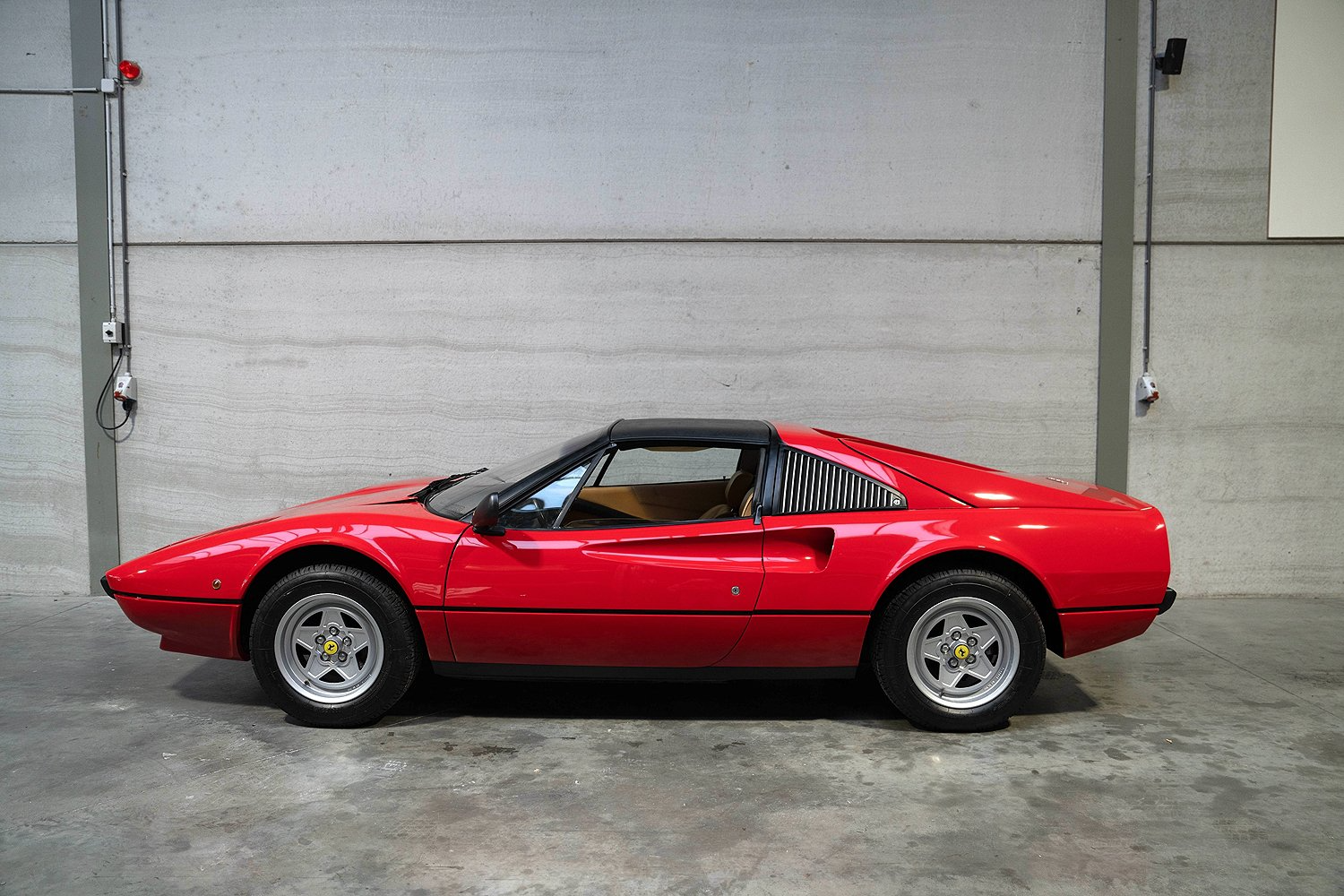 Used Ferrari 308 1985 in Cork