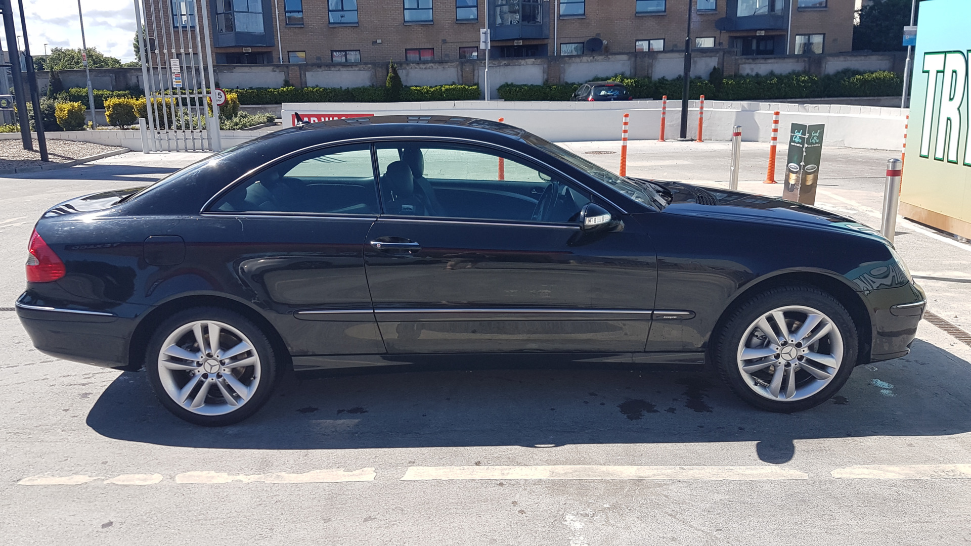 Used Mercedes-Benz CLK-Class 2006 in Dublin